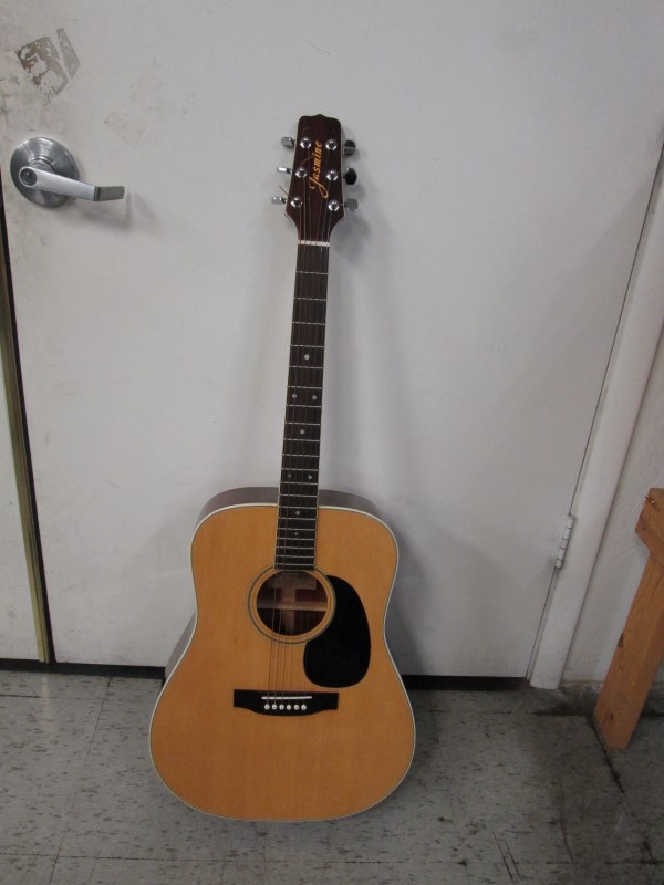 JASMINE Acoustic Guitar S40 JASMINE BY TAKAMINE S40 Like New Buya