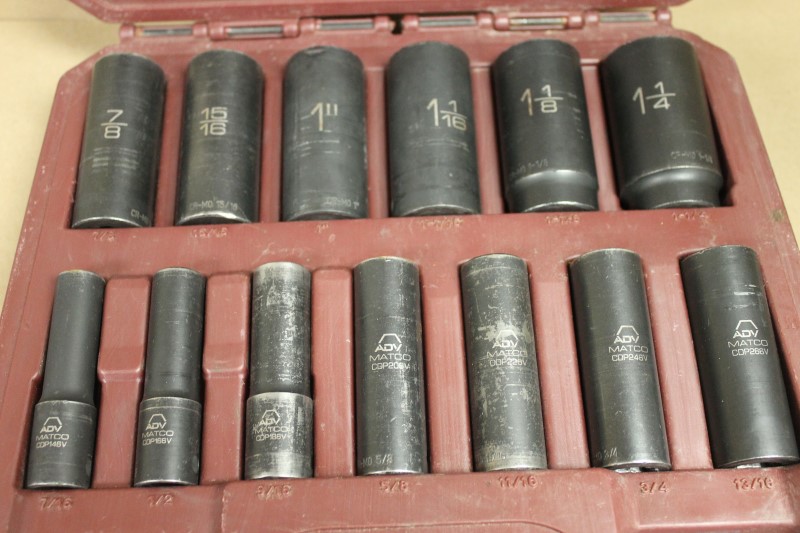 MATCO TOOLS SCDP136V DEEP IMPACT SOCKET SET 1/2" DRIVE 13 PC. SAE Good