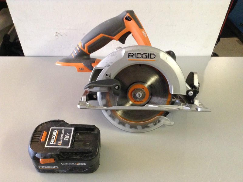 RIDGID R865 18VOLT 61/2" CORDLESS CIRCULAR SAW & BATTERY Very Good Buya