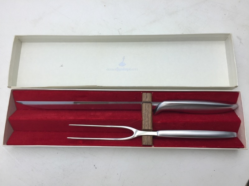 Vintage Gerber Legendary Blades Carving Set Siegfried & Balmung Knife