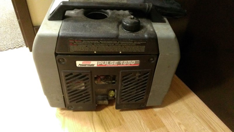 COLEMAN Generator POWERMATE PULSE 1850 Very Good | Buya