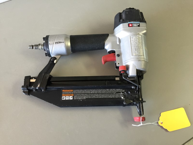 PORTER CABLE FN250SB 1" to 21/2" 16ga FINISH NAILER Good Buya