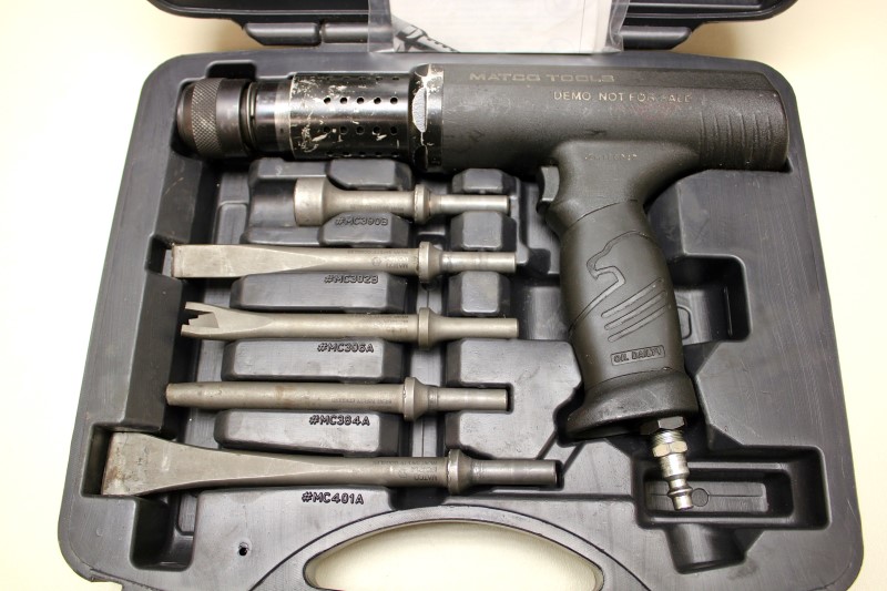 MATCO Long Barrel Air Hammer Kit Model MT1815D Good Buya