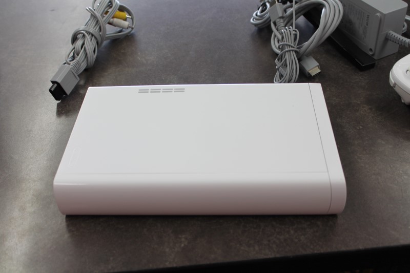 NINTENDO Wii U WII U HANDHELD CONSOLE WUP001 Brand New Buya