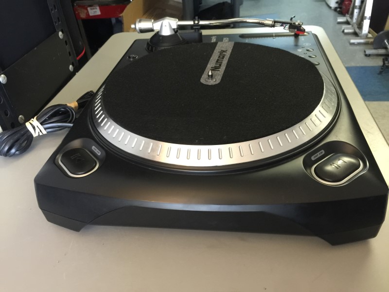 Numark TT1625 Dual Start/Stop DirectDrive DJ Turntable Good Buya