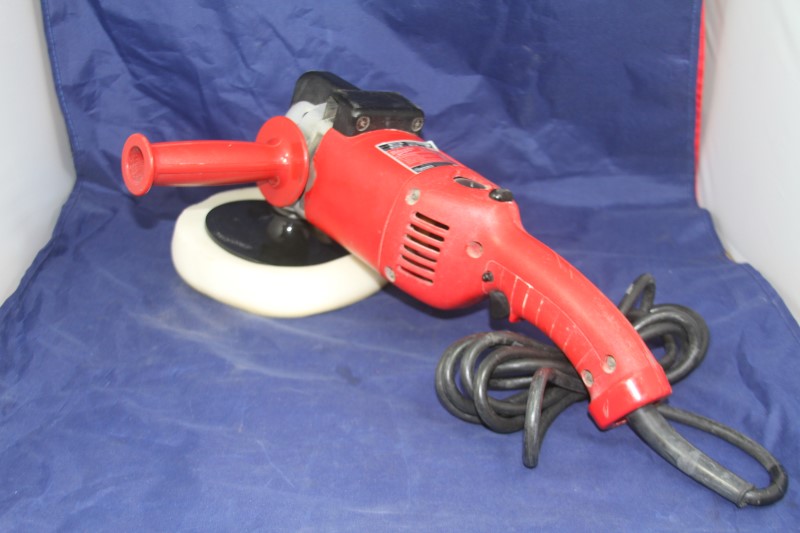 Milwaukee HD 5460 7/9" buffer/Polisher Varible Speed. Good Buya