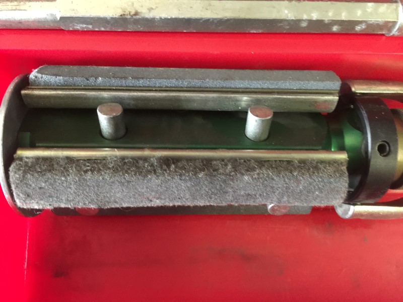 LISLE 15000 CYLINDER HONE ENGINE CYCLINDER HONE KIT Very Good Buya