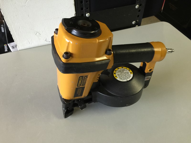 BOSTITCH RN45B1 COIL ROOFING NAILER For parts or not working Buya