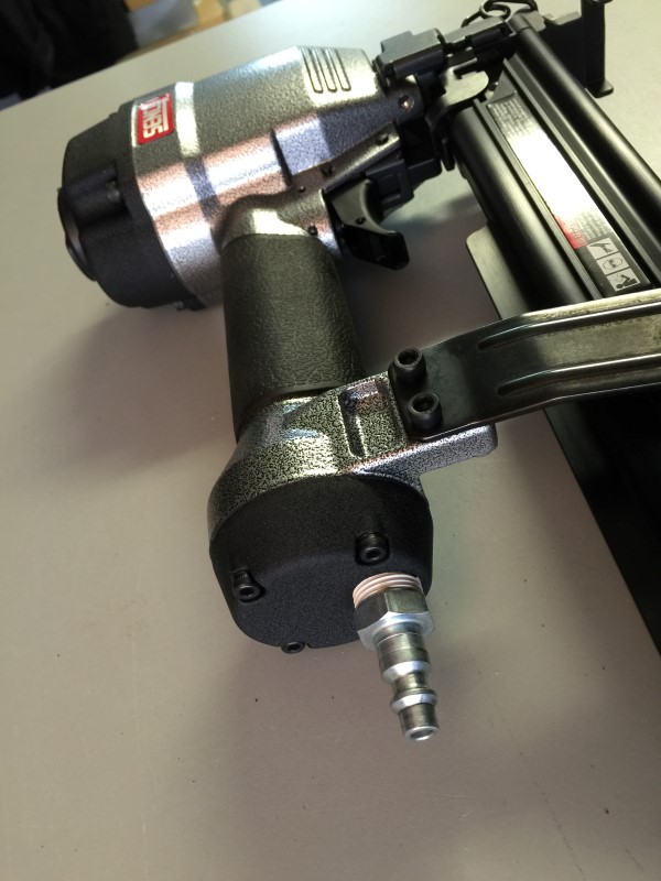 SENCO PW150 16GAUGE WIDE CROWN PNEUMATIC ROOFING STAPLER Very Good Buya