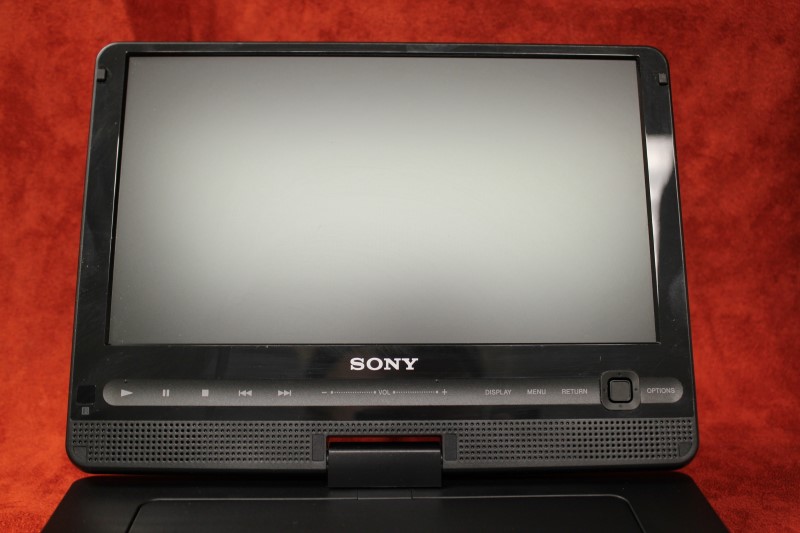 Sony DVP-FX930 9-Inch Portable DVD Player AZUL BLUE Good | Buya