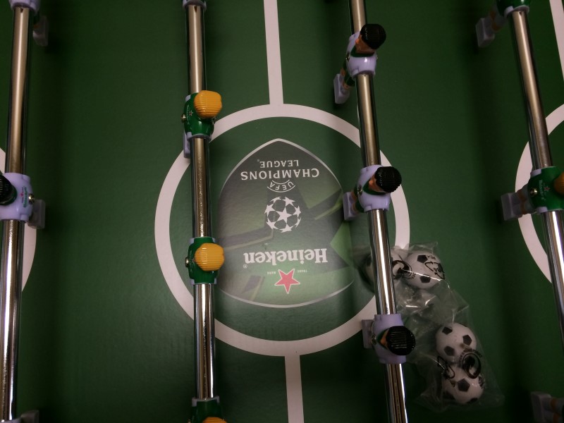 HEINEKEN UEFA CHAMPIONS LEAGUE FOOSBALL TABLE Like New Buya