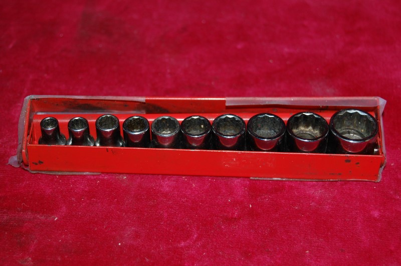 MATCO TOOLS Sockets/Ratchet SOCKET SET Very Good Buya