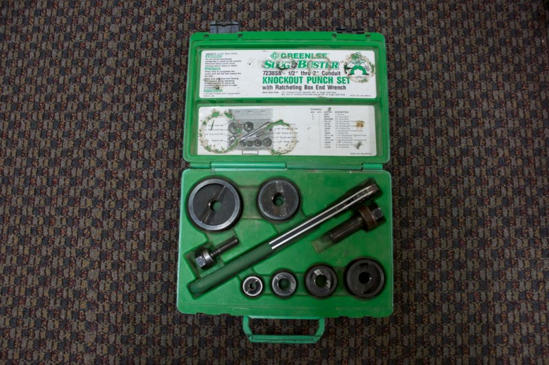 GREENLEE Tap & Die 7238SB SLUGBUSTER KNOCKOUT PUNCH SET Good Buya