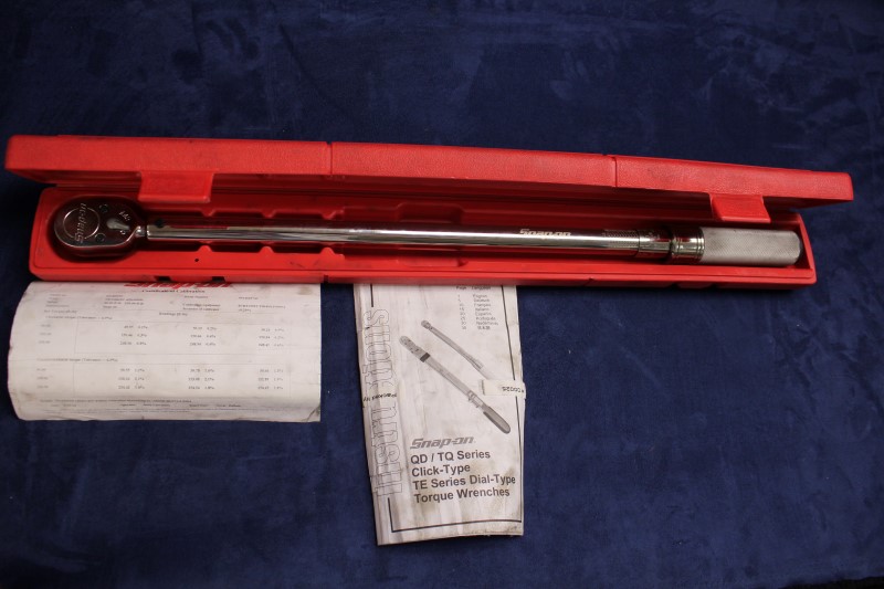 Snap On Torque Wrench QD3R250 1/2"Drive 50250ft/lbs, 24" Long & CASE
