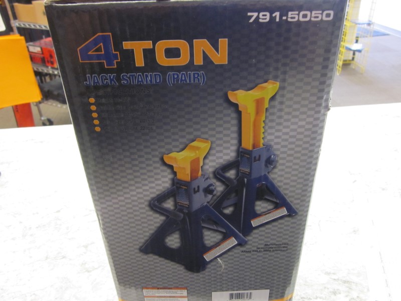 NAPA 4 TON JACK STANDS 7915050 Like New Buya