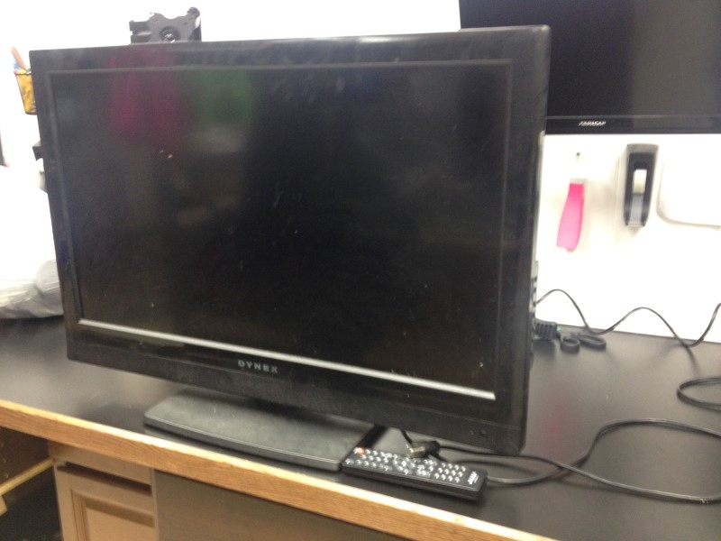 DYNEX Flat Panel Television DYNEX DX32L221A12 Acceptable Buya