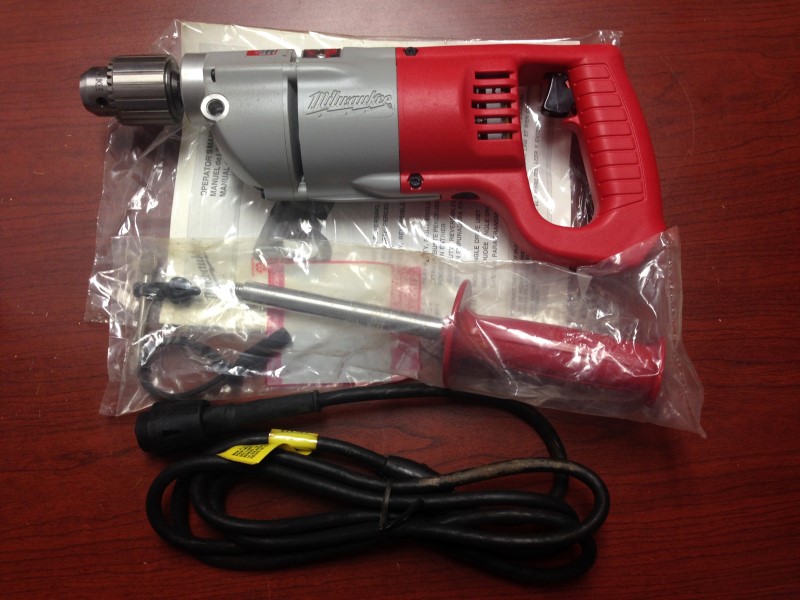 MILWAUKEE Heavy Duty 1/2" DHandle Corded Drill 11076 Brand New Buya