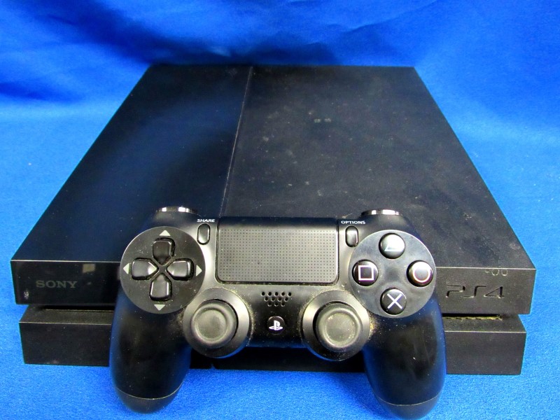 SONY PLAYSTATION 4 - CUH-1115A Very Good | Buya