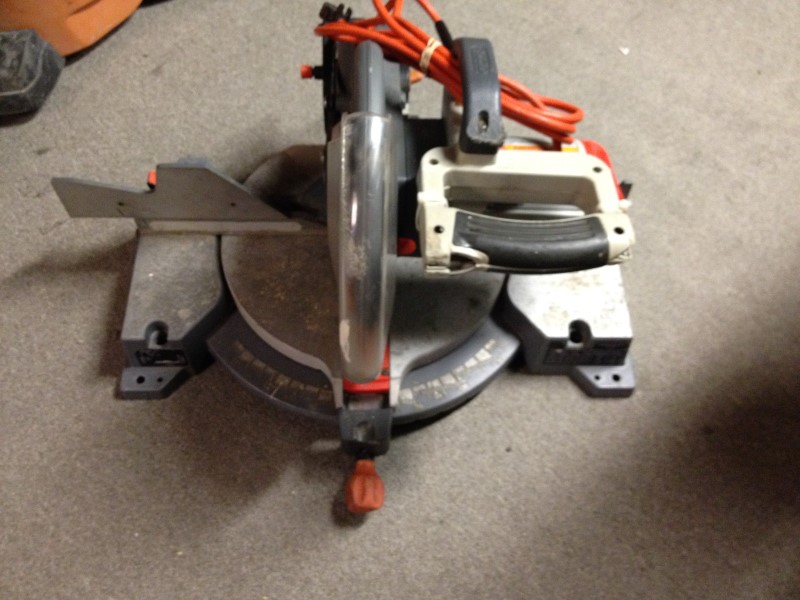RIDGID Miter Saw 40J7 For parts or not working Buya