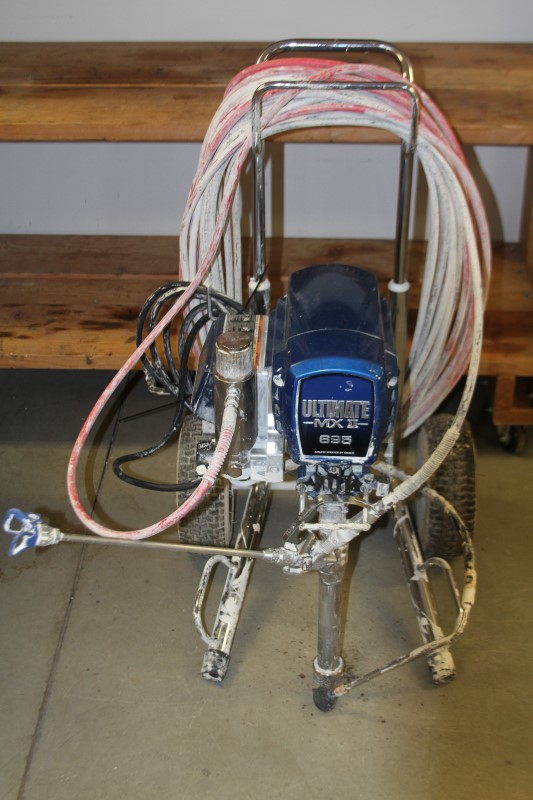 Graco Ultimate MX II 695 Commercial Electric Airless Paint Sprayer Good
