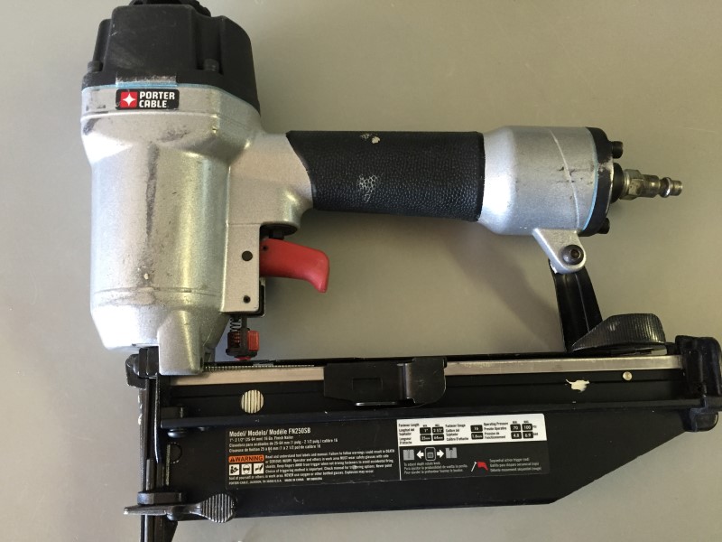 PORTER CABLE FN250SB 1" to 21/2" 16ga FINISH NAILER Good Buya
