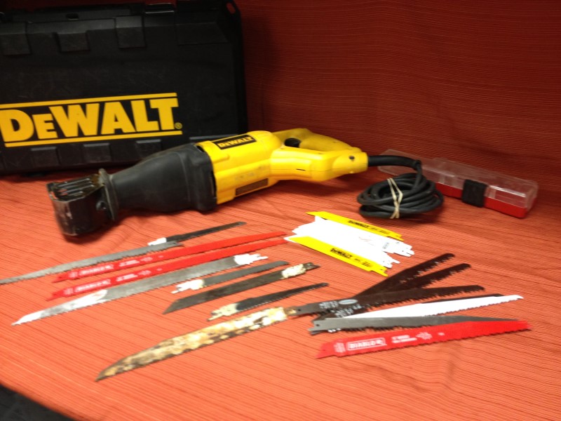 DEWALT Reciprocating Saw DW304P Very Good Buya