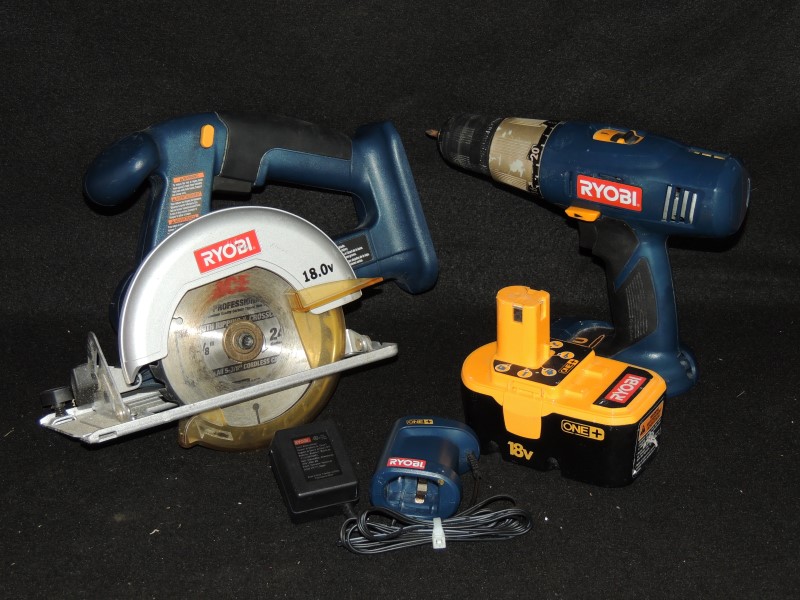 RYOBI 18V CORDLESS 2TOOL COMBO KIT DRILL CIRCULAR SAW BATTERY