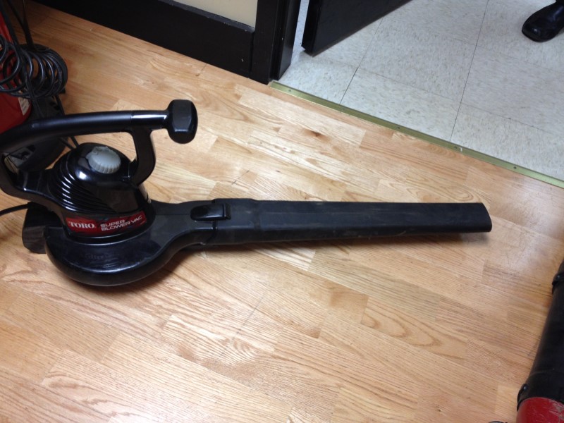 TORO Leaf Blower SUPER BLOWER VAC Good Buya