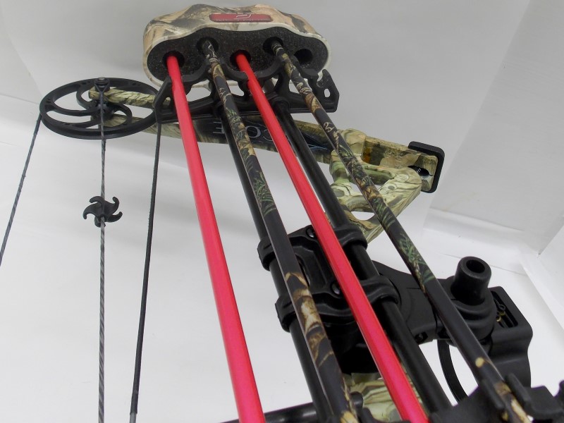 DIAMOND ARCHERY CORE Bow Package, 35, Draw Lenth 26.5", Quiver, Arrows