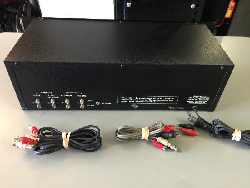 AUDIOSOURCE EQONE GRAPHIC EQUALIZER W/ SPECTRUM ANALYZER Good Buya