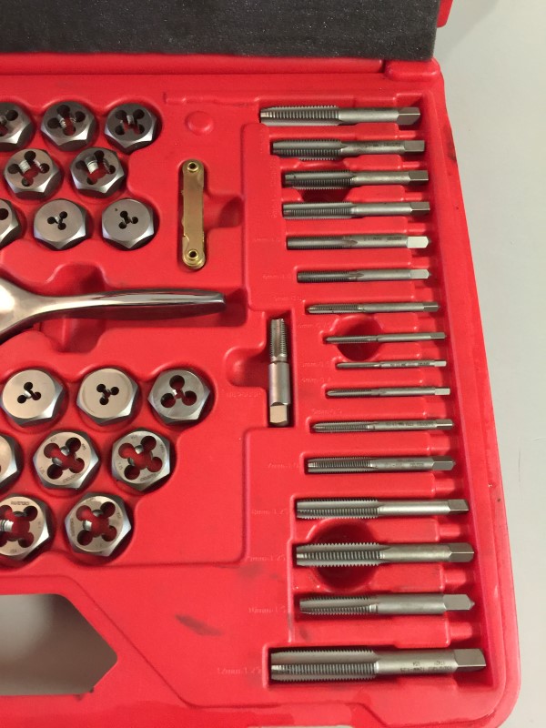 MATCO TOOLS 675TD 75 PIECE TAP AND DIE THREADING SET Very Good Buya