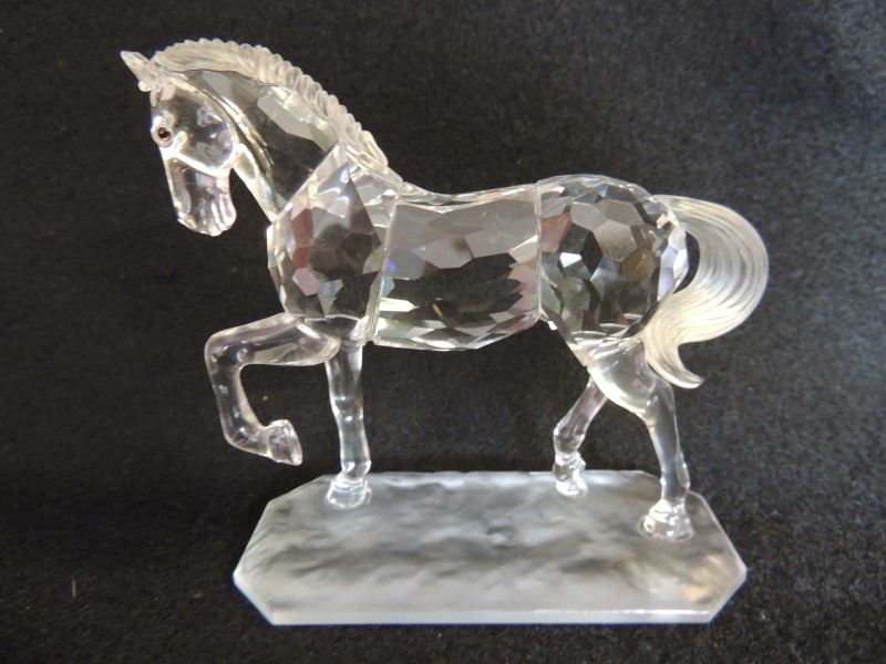 swarovski-crystal-horse-stallion-like-new-buya