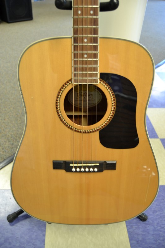 WASHBURN Acoustic Guitar D10S0B Very Good Buya