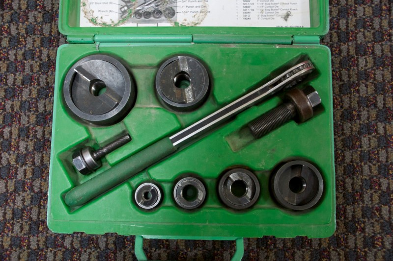 GREENLEE Tap & Die 7238SB SLUGBUSTER KNOCKOUT PUNCH SET Good Buya