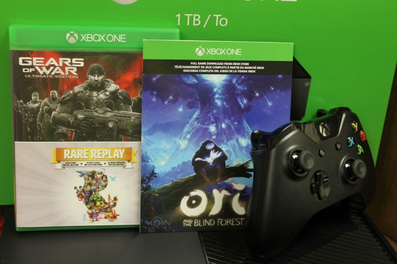 MICROSOFT 1540 XBOX ONE GAME SYSTEM HOLIDAY BUNDLE 1TB BLACK Very Good