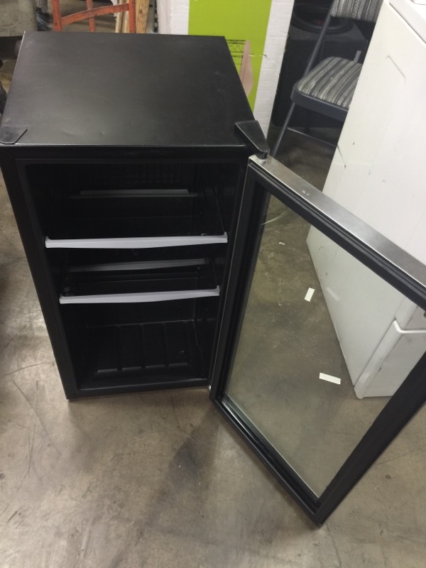 VISSANI Refrigerator/Freezer HVBC31ST Good Buya
