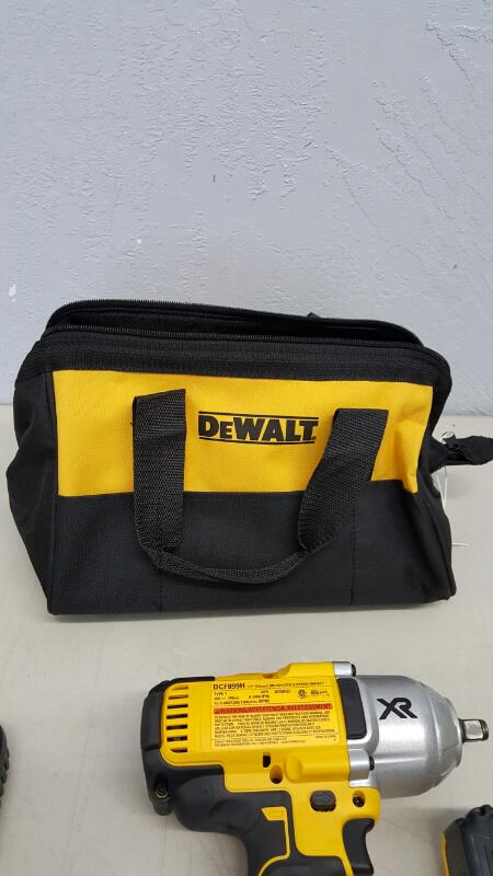 DEWALT DCF899H Cordless Impact Wrench, High Torque 1/2