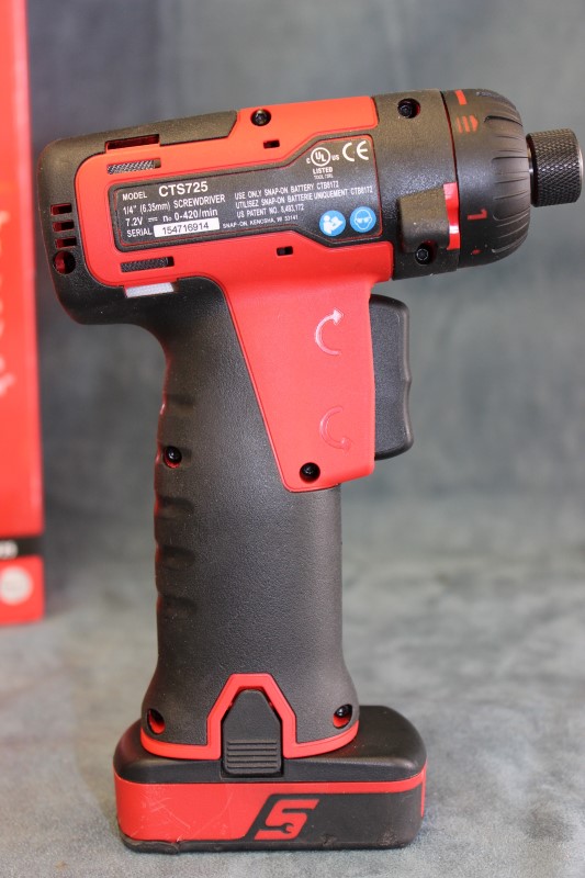 SnapOn 14.4V MicroLithium Cordless Screwdriver Set Item CTS725 Very