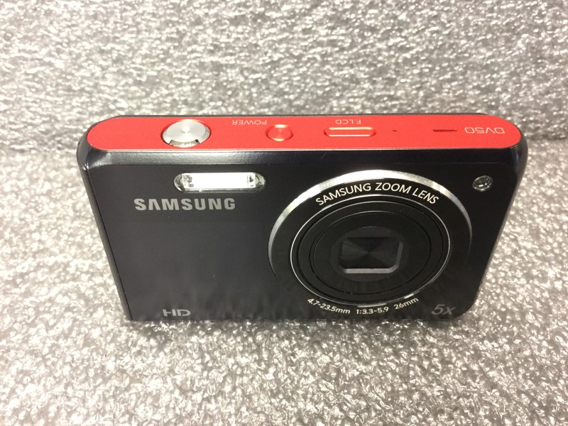 Samsung DV50 DualView 16MP 5x Zoom Digital Camera Good Buya