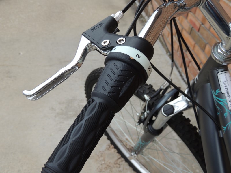 DIAMONDBACK Road Bicycle DBX Resonance Ladies Bike Like New | Buya