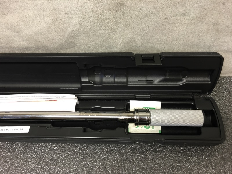 SNAP ON QD3R250 1/2" DRIVE TORQUE WRENCH 50250FTLBS FIXED HEAD Very