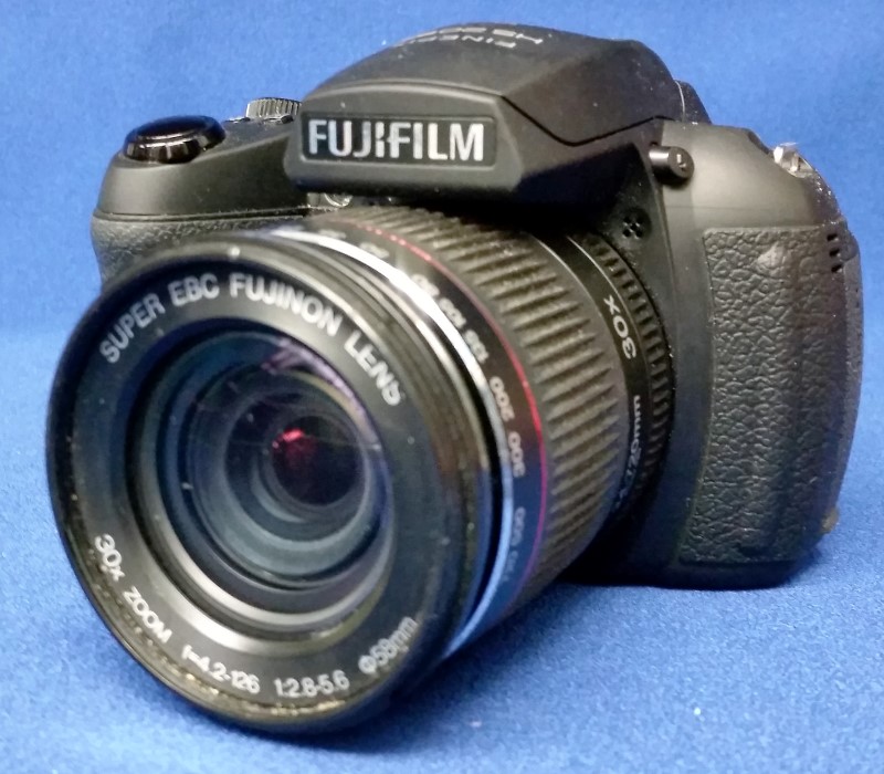 FUJIFILM FINEPIX HS20 EXR DIGITAL CAMERA Good Buya