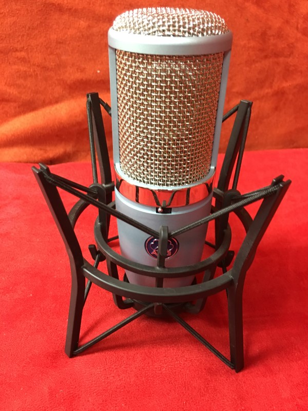 AKG PERCEPTION 420 STUDIO CONDENSER MICROPHONE Very Good Buya