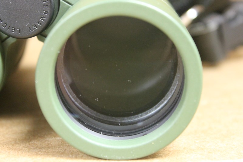 LEICA ULTRAVID 10X42 BINOCULARS GREEN Good Buya