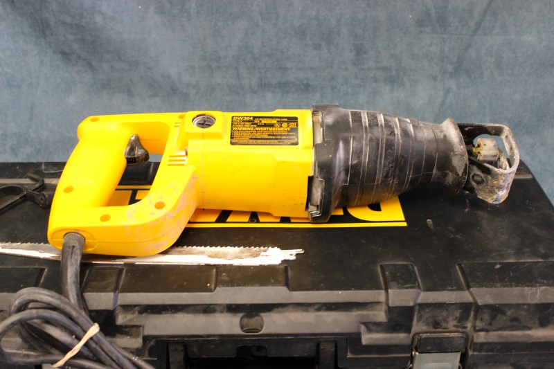 DeWalt Corded Reciprocating Saw Model DW304 Good Buya
