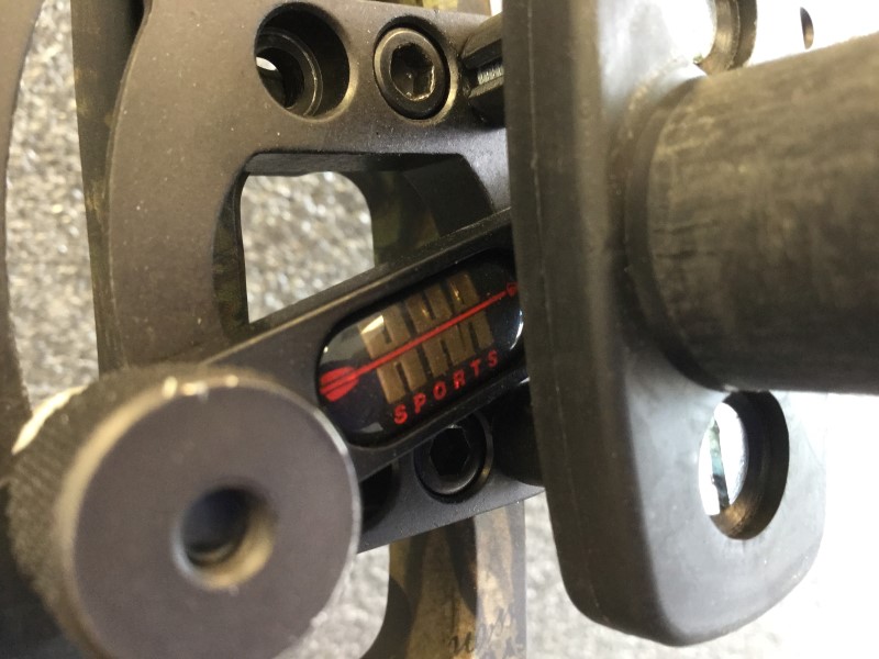 BOWTECH COMPOUD BOW E7 CAMS, G5 HHA SIGHT, RIPCORD. Very Good Buya