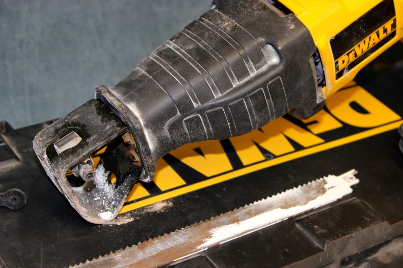 DeWalt Corded Reciprocating Saw Model DW304 Good Buya