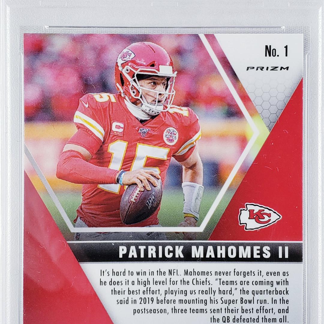 2020 Panini Mosaic Patrick Mahomes II Green Mosaic 1 PSA Gem MT 10