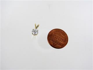 14 KT YELLOW GOLD DIAMOND PENDANT 0.3DWT/Y