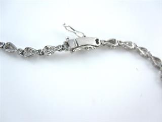 18KT WHITE GOLD NECKLACE 205 DIAMOND FLOWER 23.8DWT FINE JEWELRY 3CT